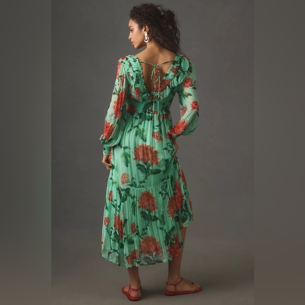 NWT The Odetta Ruffled V-Neck Dress - Picture 8 of 8
